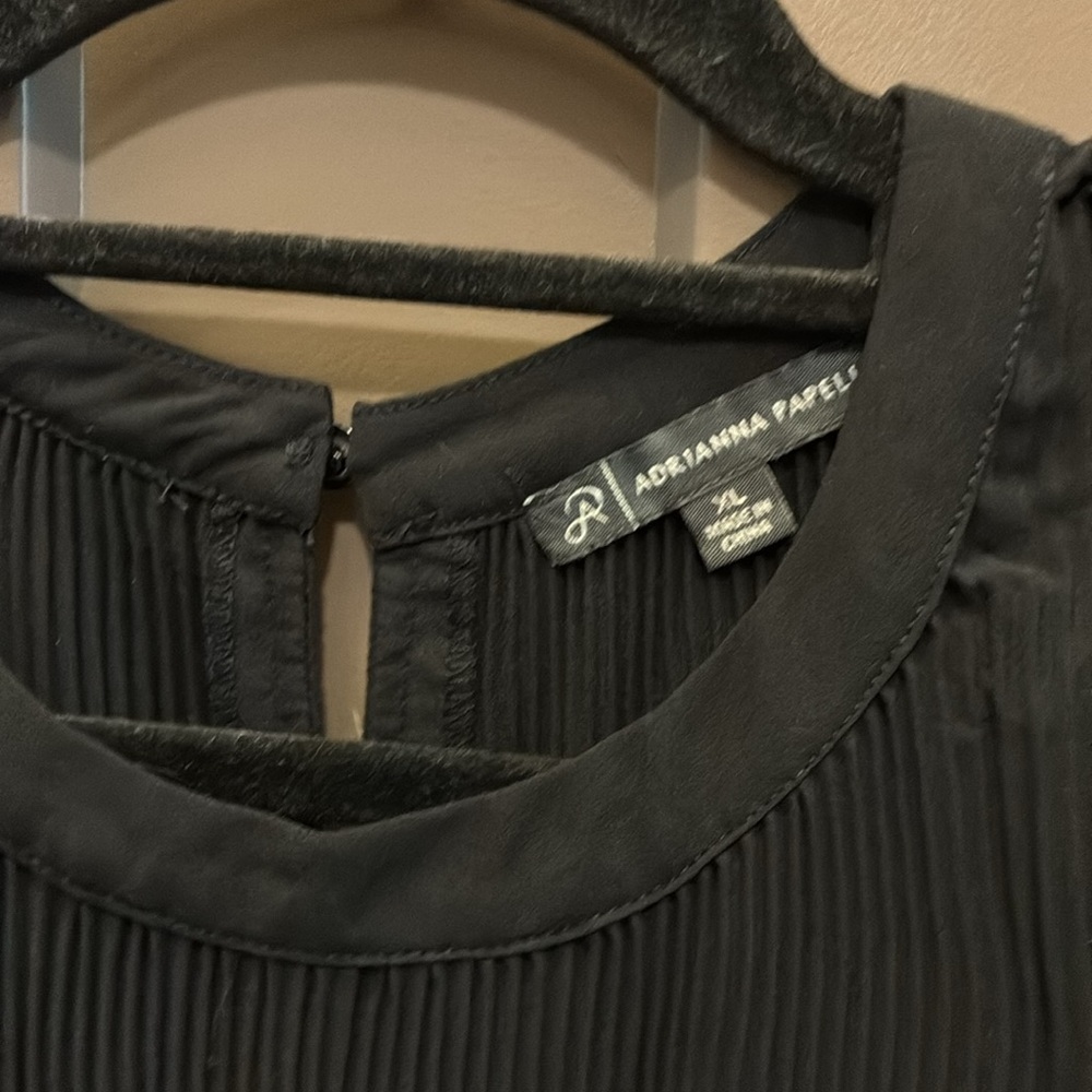 Adrianna Papell Black Pleated Tank Top